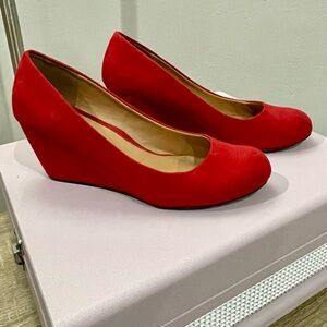 Red Wedges by Chinese Laundry